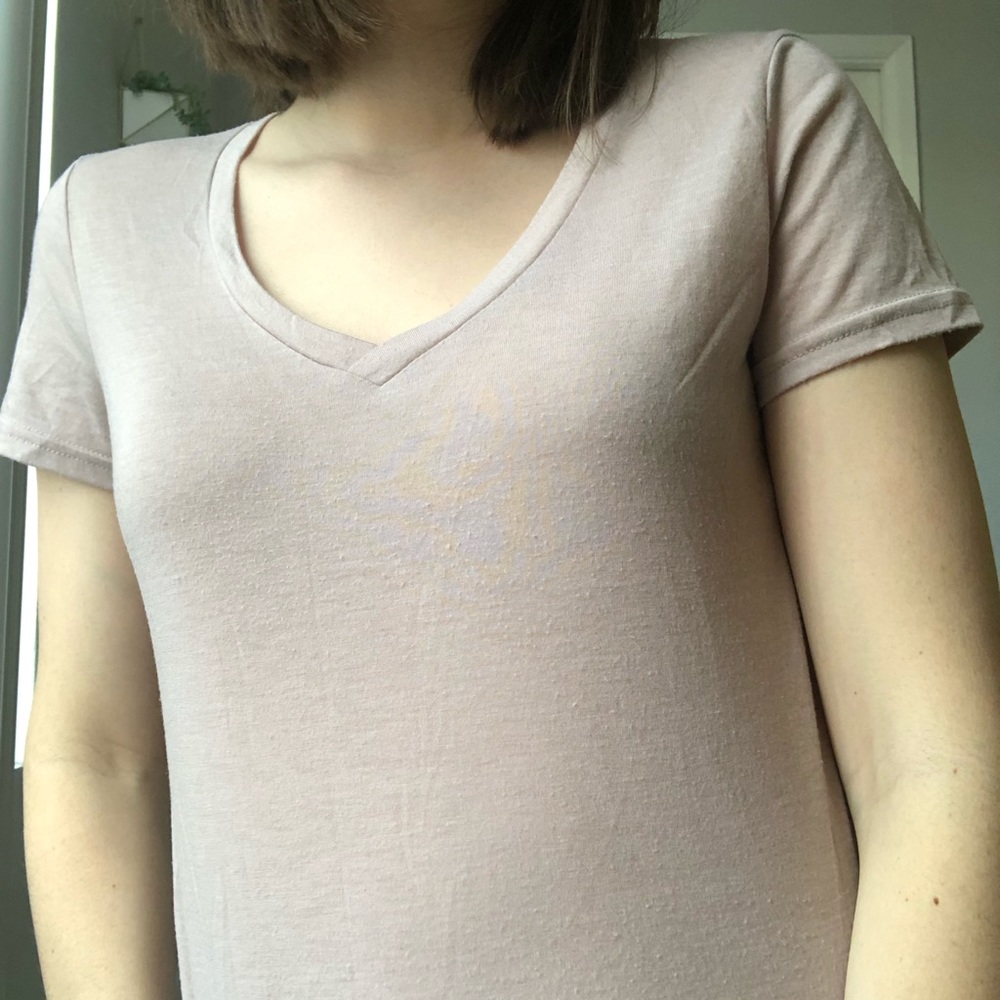 V-neck Tee